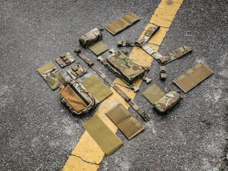 EM2961 Micro Fight Chassis MK3 Chest Rig application scene 5