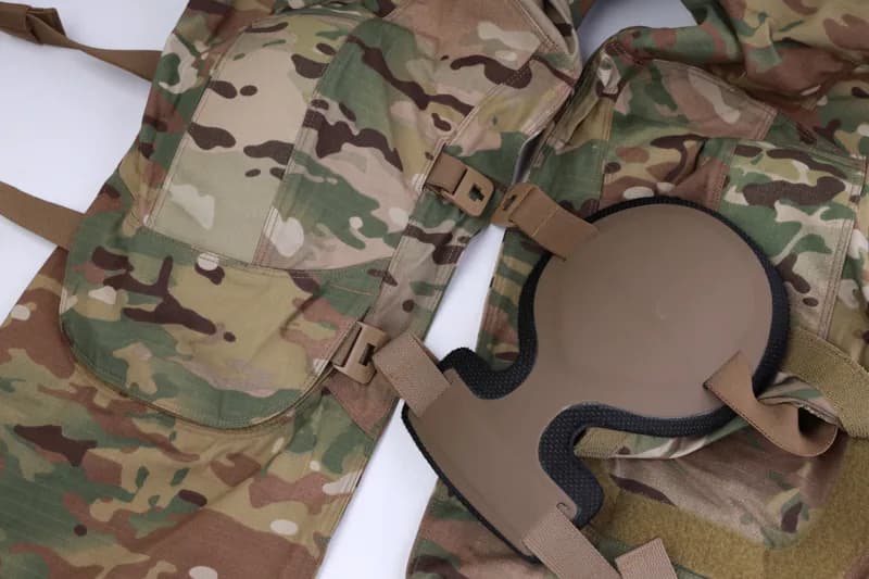 EM7079 ARC Style Military Kneepads Upgrade application scene 3