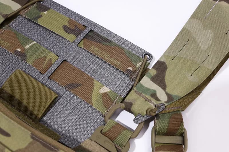 EM9633 FRO Style ChestRig Set construction detail 1