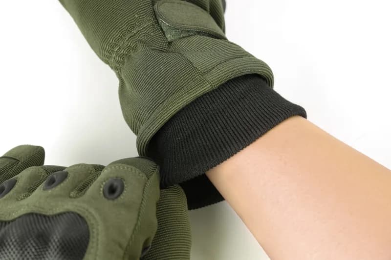 EM9657 Winter Tactical All Finger Gloves construction detail 2
