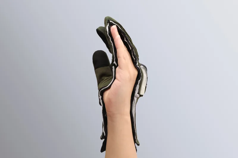 EM9657 Winter Tactical All Finger Gloves construction detail 6