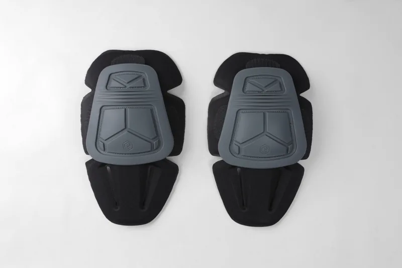 EM9747 Shield E3 Combat Knee Pads, WG product view