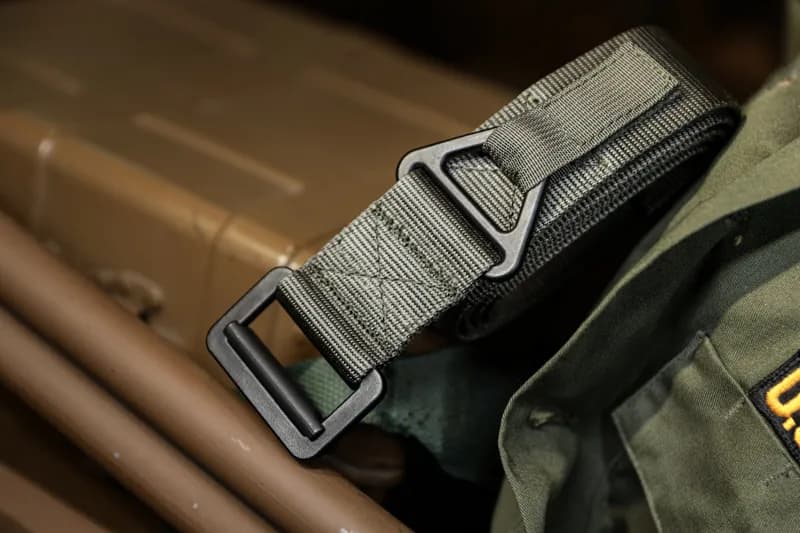 EM9774 "Barrier" Steel Buckle Load-bearing Belt application scene 1