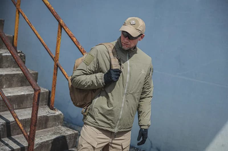EMB06002 Seal Insulated Jacket application scene 8