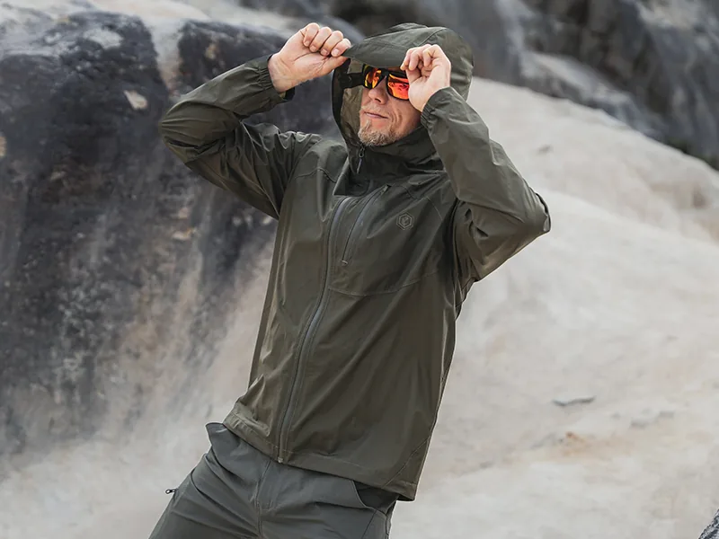 EMB9784 Slug Packable Jacket application scene 5